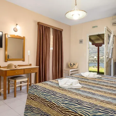 Apartmanhotel Rania - Rania & 3*