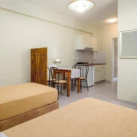 Apartmanhotel Rania - Rania & 3*