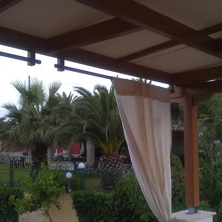 Rania - Rania & Ласси