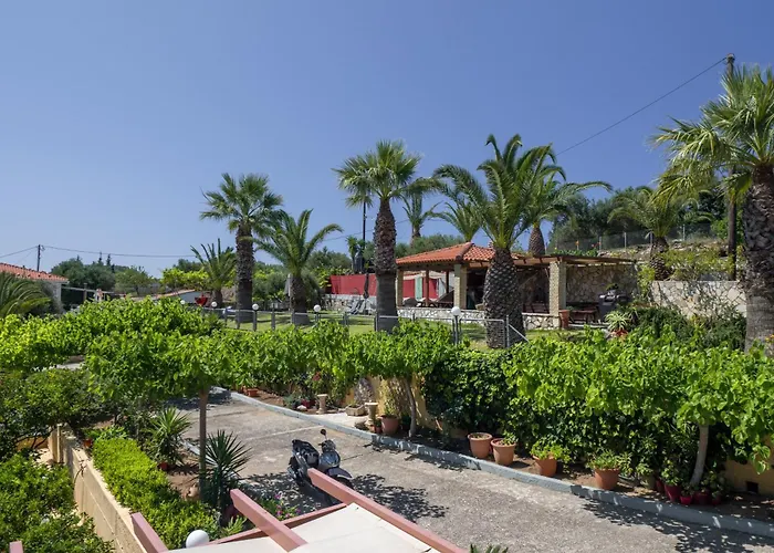 Lägenhetshotell Rania - Rania & Lassi (Kefalonia)